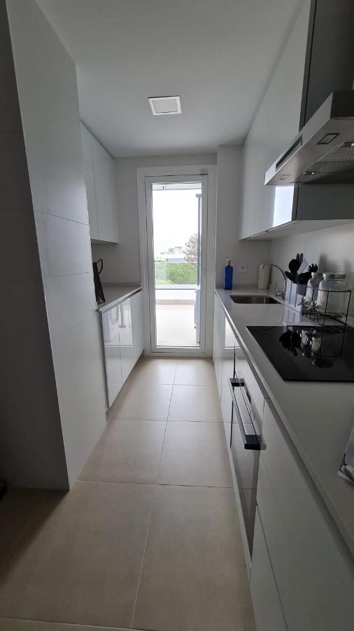 New Build Modern Ap 4 Min Walk To The Beach And Marbella Old Town Eksteriør billede